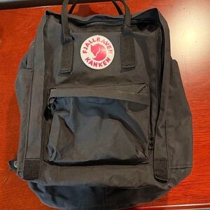 Kånken Black Backpack